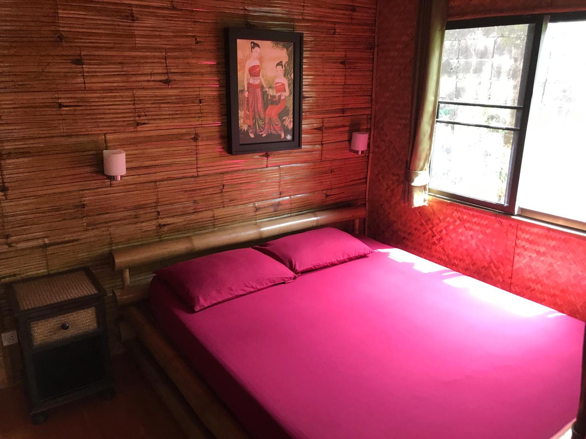 Boutique Hotel & Restaurant, Jaidee Bamboo Huts Chiang Mai Bagian luar foto