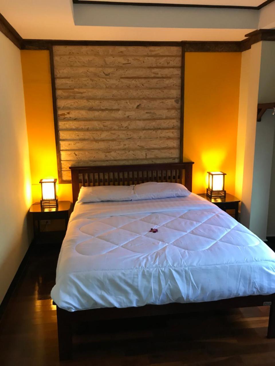 Boutique Hotel & Restaurant, Jaidee Bamboo Huts Chiang Mai Bagian luar foto