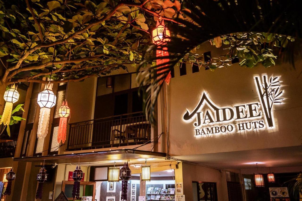 Boutique Hotel & Restaurant, Jaidee Bamboo Huts Chiang Mai Bagian luar foto