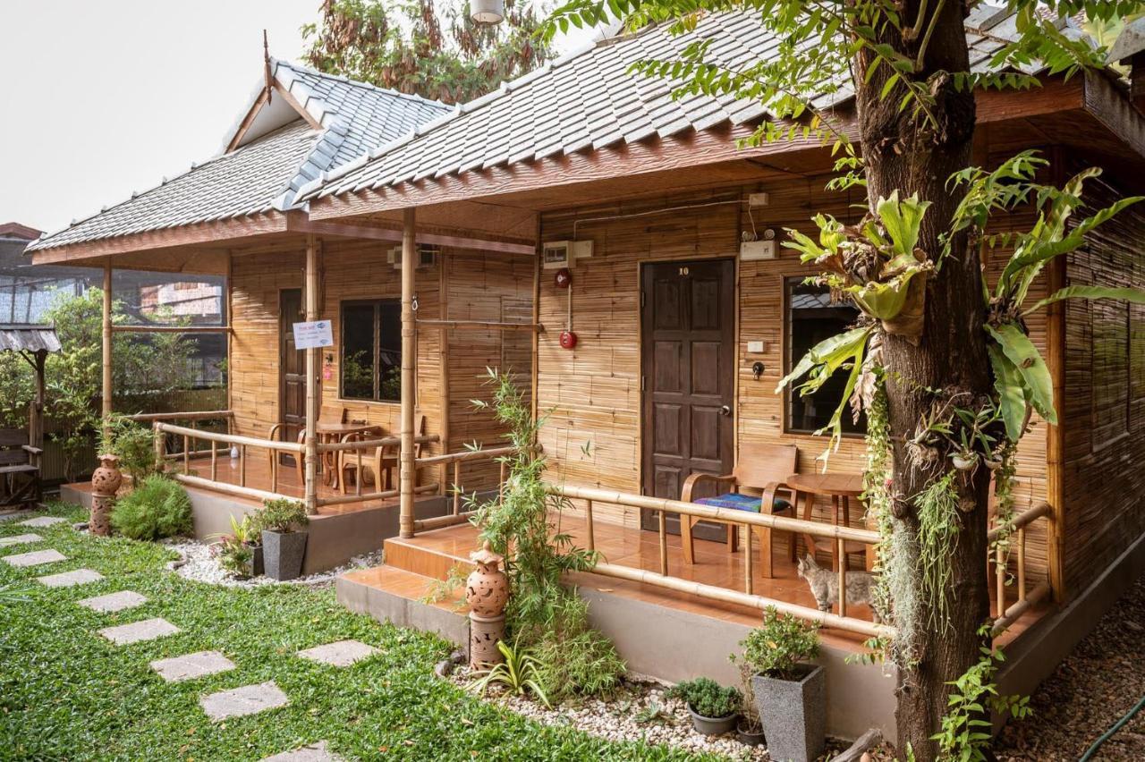 Boutique Hotel & Restaurant, Jaidee Bamboo Huts Chiang Mai Bagian luar foto